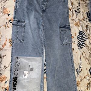“PLUS SIZE” Fashion Nova Light Blue Cargo Pants SIZE 22